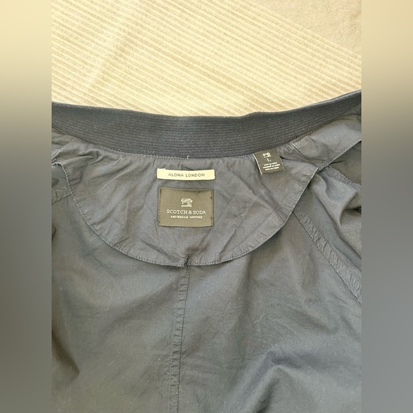 Scotch & Soda Poplin Bomber Shirt in Midnight - Picture 15 of 16